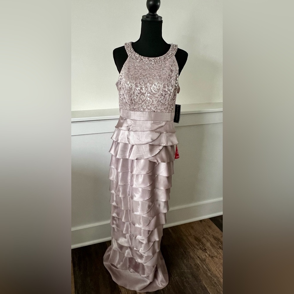 JESSICA HOWARD Taupe High Circle Neck Ruffle Tier Gown 
Size 10P